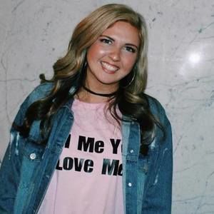 Meet your Posher, Macy